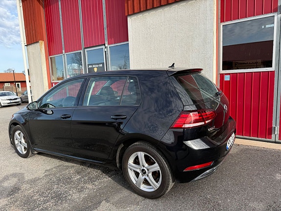 Volkswagen Golf-Serie 3 of 5