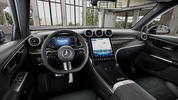 Mercedes-Benz GLC300 e 10 of 17
