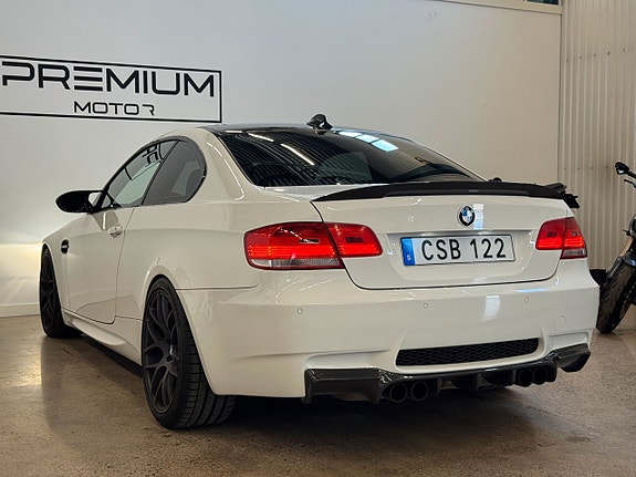 BMW M3 5 of 5