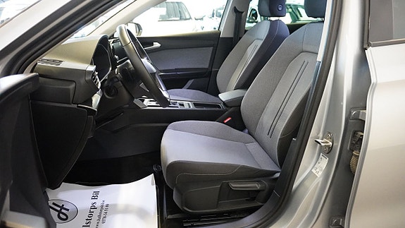 Seat Leon 10 of 26