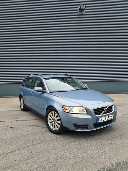 Volvo V50
