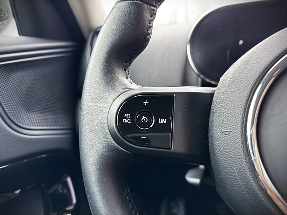 MINI Countryman Cooper SE 18 of 22