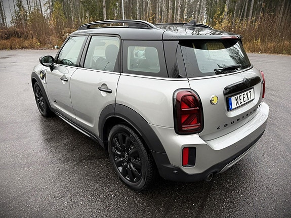 MINI Countryman Cooper SE 4 of 5