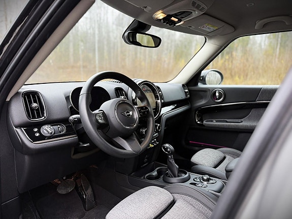 MINI Countryman Cooper SE 13 of 22