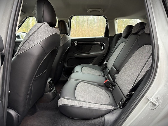 MINI Countryman Cooper SE 14 of 22