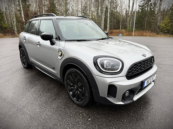 MINI Countryman Cooper SE 8 of 22