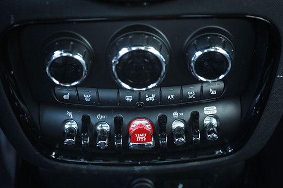 MINI John Cooper Works 19 of 21