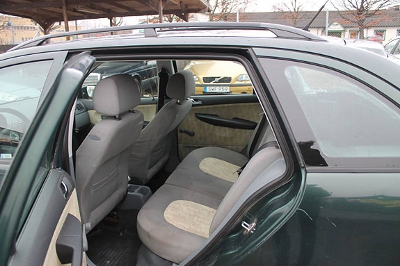Skoda Fabia 8 of 8