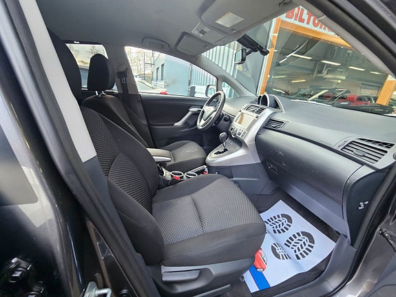 Toyota Verso 8 of 17