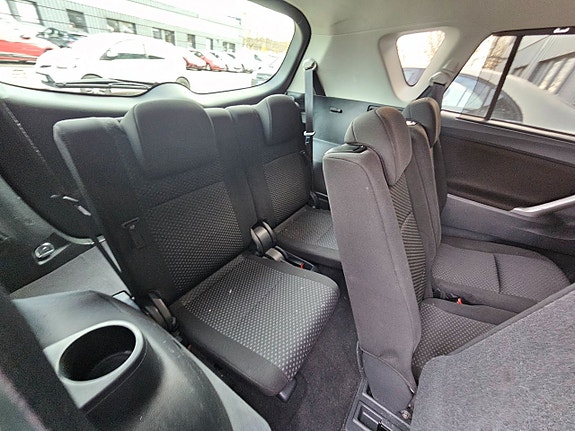 Toyota Verso 11 of 17