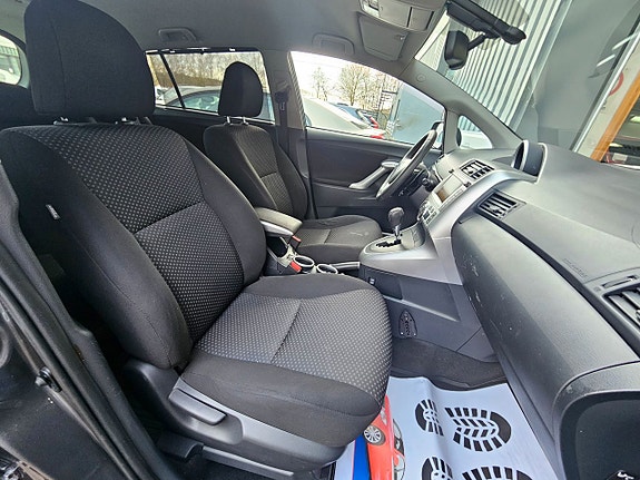 Toyota Verso 9 of 17