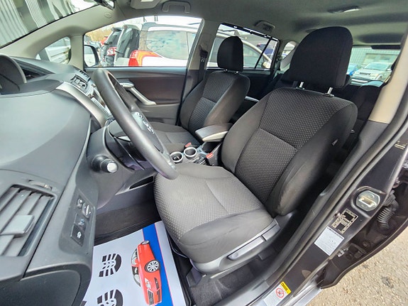 Toyota Verso 15 of 17