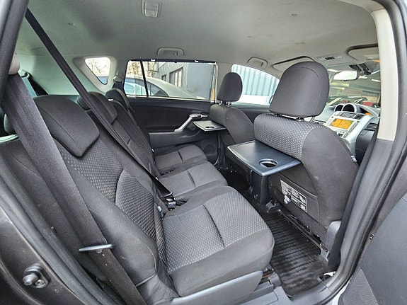 Toyota Verso 10 of 17