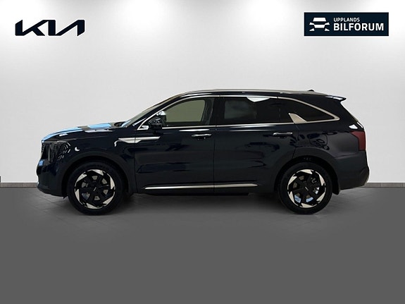 Kia Sorento 4 of 18