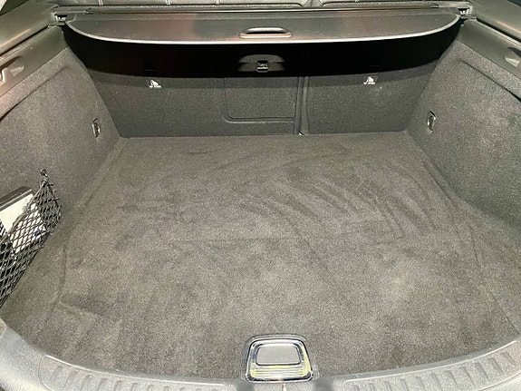 Mercedes-Benz CLA200 22 of 23
