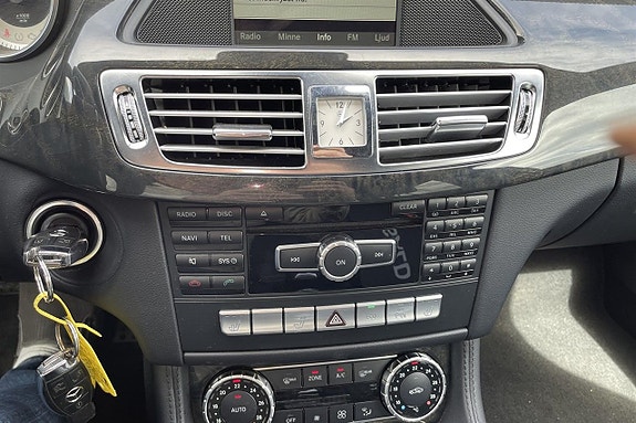 Mercedes-Benz CLS250 14 of 19