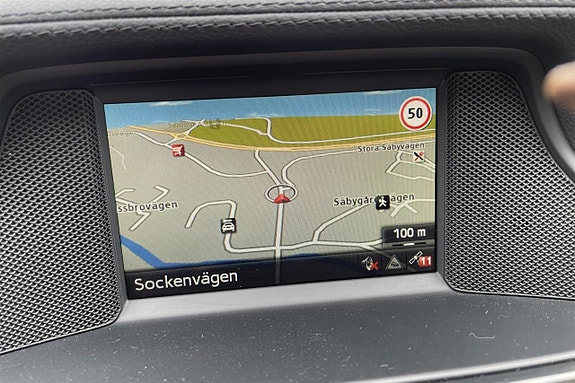 Mercedes-Benz CLS250 13 of 19