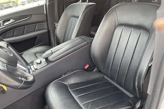 Mercedes-Benz CLS250 9 of 19