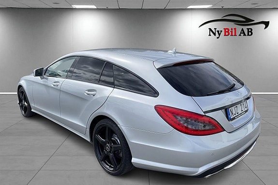 Mercedes-Benz CLS250 3 of 19
