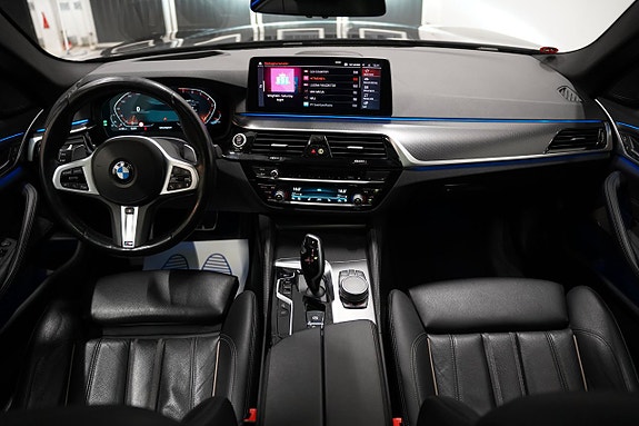 BMW 540i 11 of 27