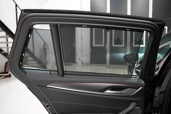 BMW 540i 21 of 27
