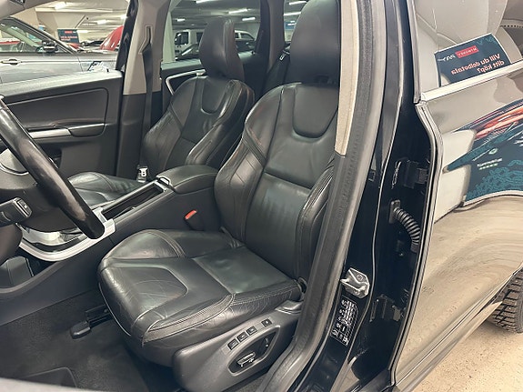 Volvo XC60 19 of 27