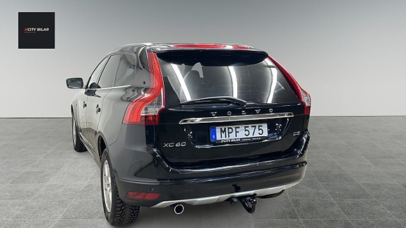 Volvo XC60 7 of 27