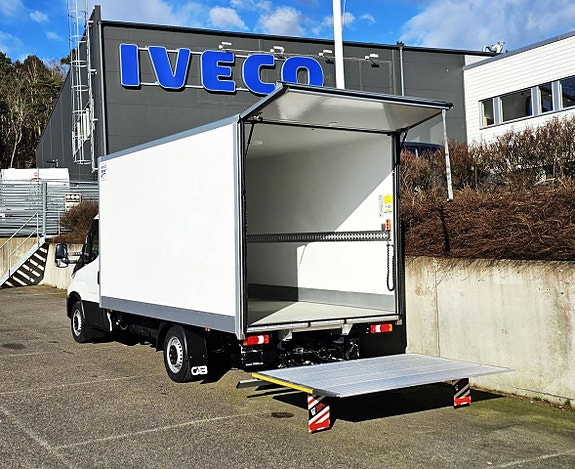 Iveco Daily 2 of 22