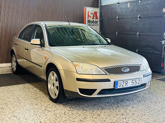 Ford Mondeo 2 of 5