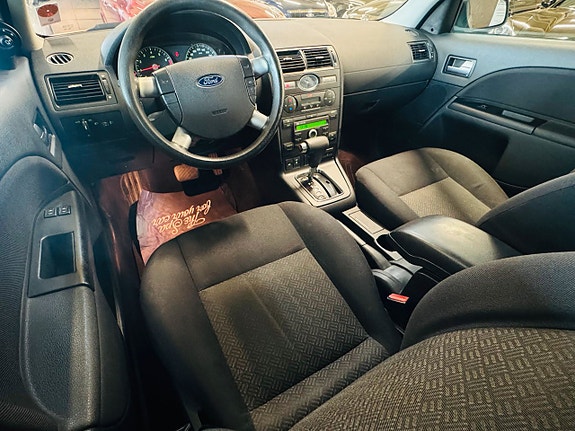 Ford Mondeo 8 of 16