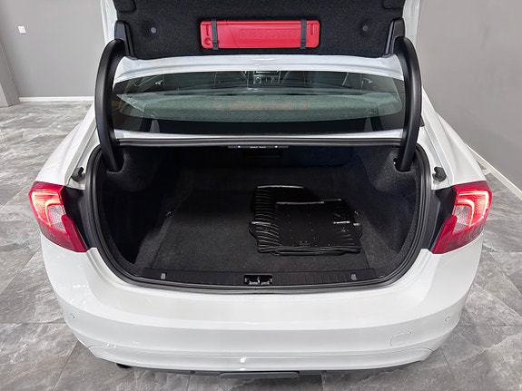 Volvo S60 27 of 27