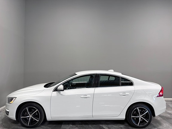 Volvo S60 5 of 5