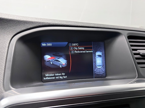 Volvo S60 17 of 27