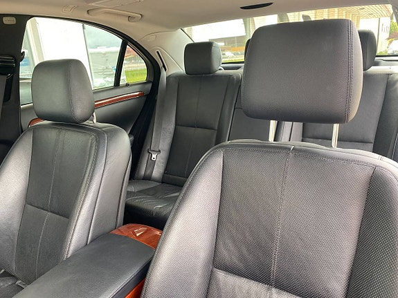 Mercedes-Benz S350 12 of 25