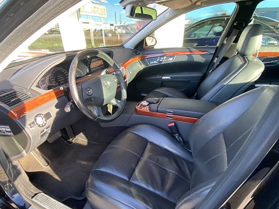 Mercedes-Benz S350 4 of 25