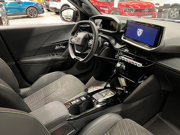 Peugeot 2008 5 of 5