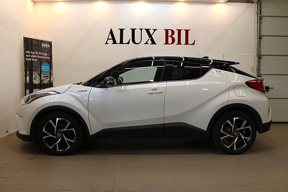 Toyota C-HR 7 of 18