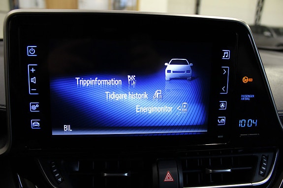 Toyota C-HR 18 of 18