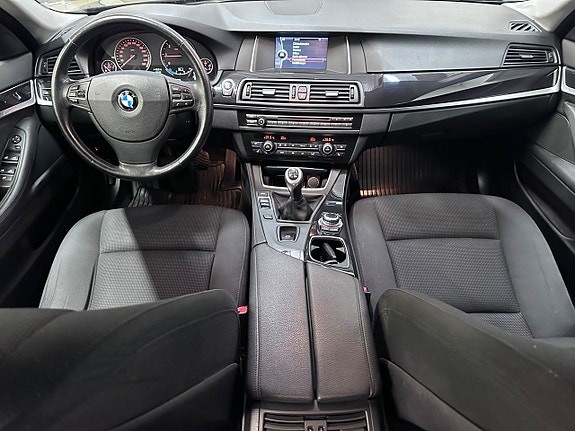 BMW 520 15 of 24