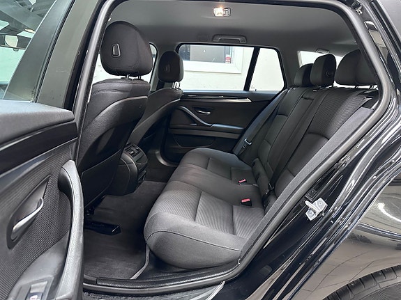 BMW 520 16 of 24