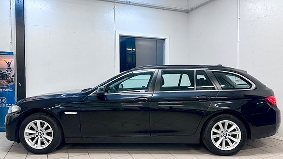 BMW 520 2 of 5
