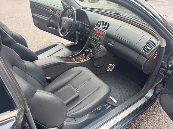 Mercedes-Benz CLK-Klass 9 of 11