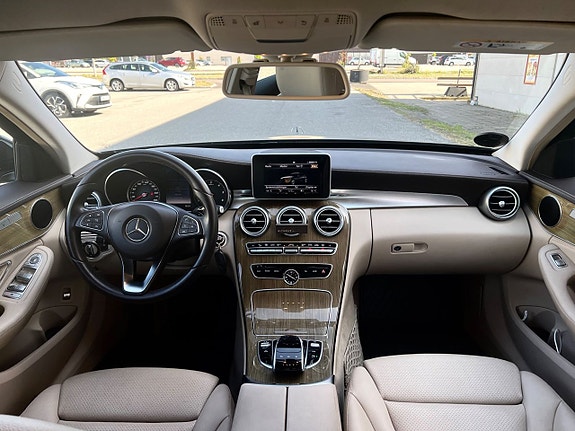 Mercedes-Benz C220 d 8 of 9