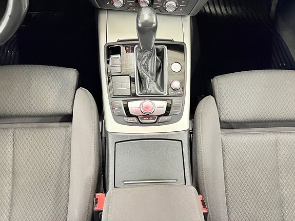 Audi A6 14 of 17