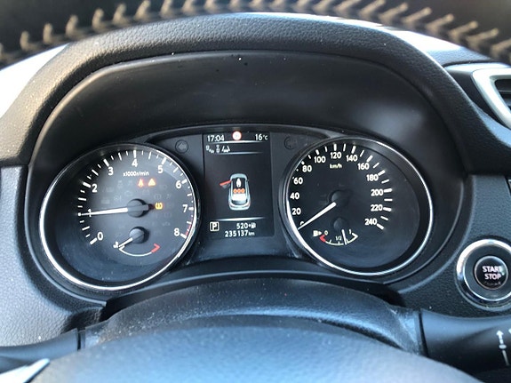 Nissan Qashqai 9 of 16