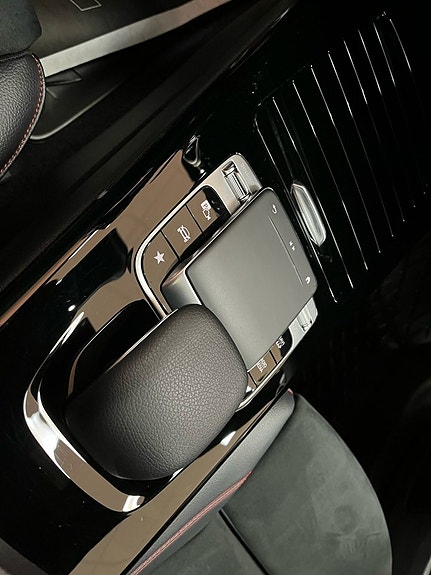 Mercedes-Benz CLA200 26 of 28