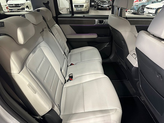 Hyundai Santa Fe 18 of 19