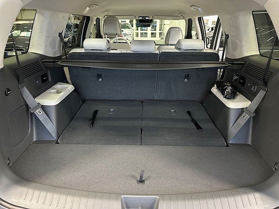 Hyundai Santa Fe 19 of 19