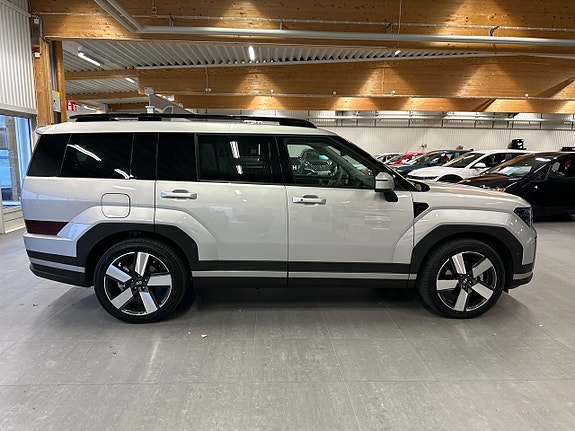 Hyundai Santa Fe 8 of 19