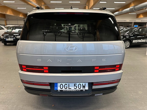 Hyundai Santa Fe 6 of 19